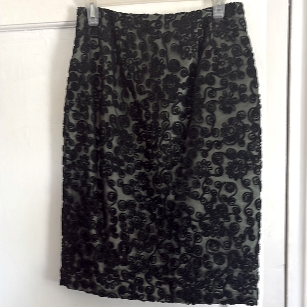 Elegant Black Floral Skirt